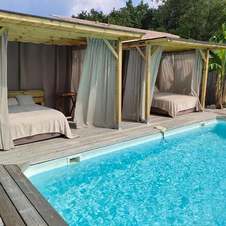 Holiday home Le Clos Fleuri Proche De Bordeaux Saint-Sulpice-et-Cameyrac