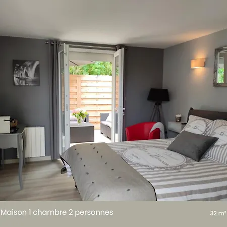Holiday home Le Clos Fleuri Proche De Bordeaux Saint-Sulpice-et-Cameyrac