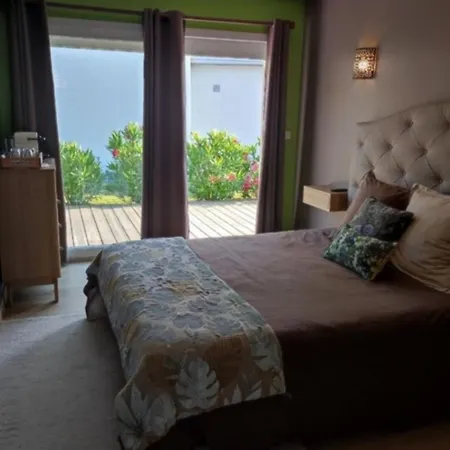 Le Clos Fleuri Proche De Bordeaux