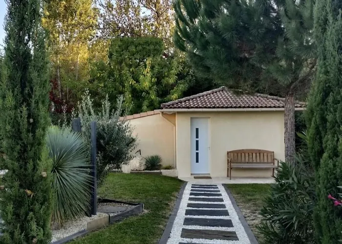 Le Clos Fleuri Proche De Bordeaux *