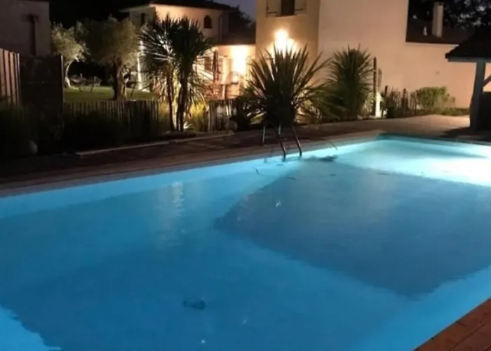 Le Clos Fleuri Proche De Bordeaux Saint-Sulpice-et-Cameyrac